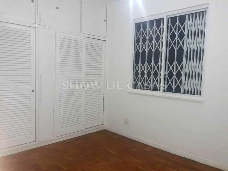 Apartamento à venda com 3 quartos, 140m² - Foto 7