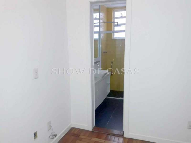 Apartamento à venda com 3 quartos, 140m² - Foto 11