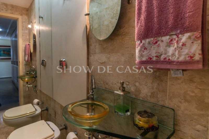 Apartamento à venda com 4 quartos, 252m² - Foto 14