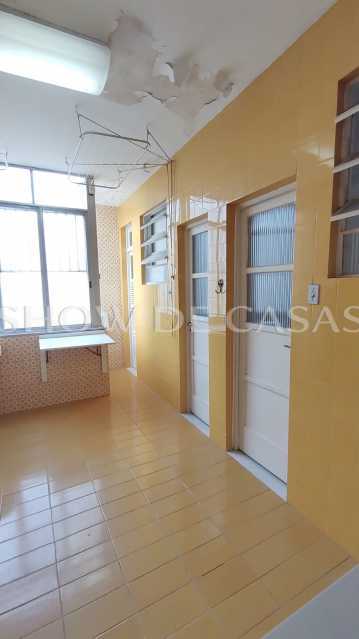 Apartamento à venda com 3 quartos, 198m² - Foto 15