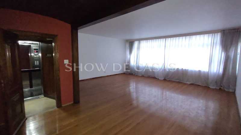 Apartamento à venda com 3 quartos, 198m² - Foto 4