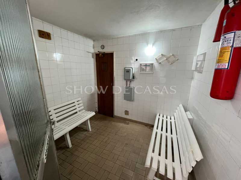 Apartamento à venda com 3 quartos, 135m² - Foto 29