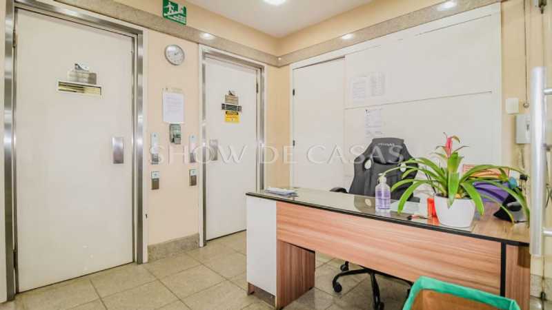 Apartamento à venda com 2 quartos, 66m² - Foto 14