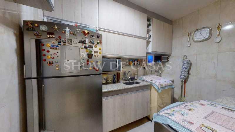 Apartamento à venda com 2 quartos, 66m² - Foto 9