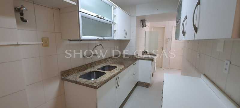 Apartamento à venda com 3 quartos, 105m² - Foto 13