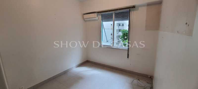 Apartamento à venda com 3 quartos, 105m² - Foto 11