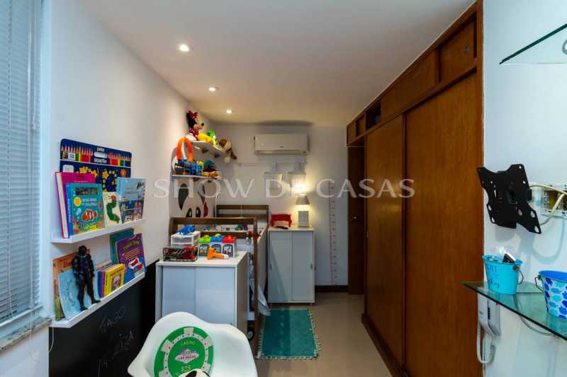 Apartamento à venda com 4 quartos, 200m² - Foto 10