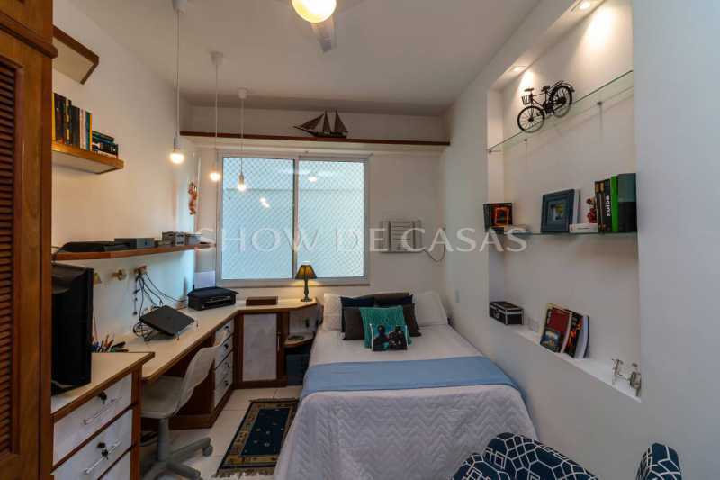 Apartamento à venda com 4 quartos, 200m² - Foto 9