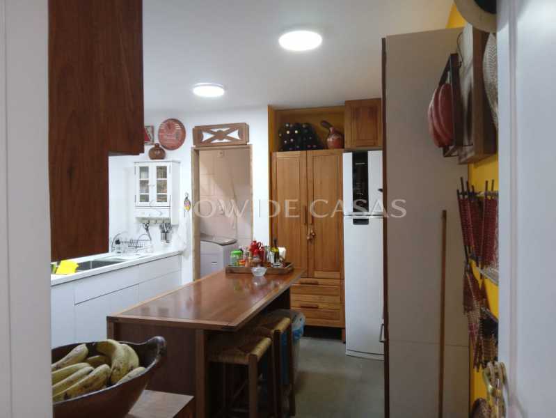 Apartamento à venda com 2 quartos, 120m² - Foto 8