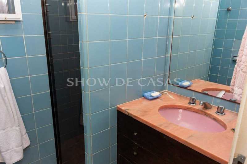 Apartamento à venda com 3 quartos, 167m² - Foto 19