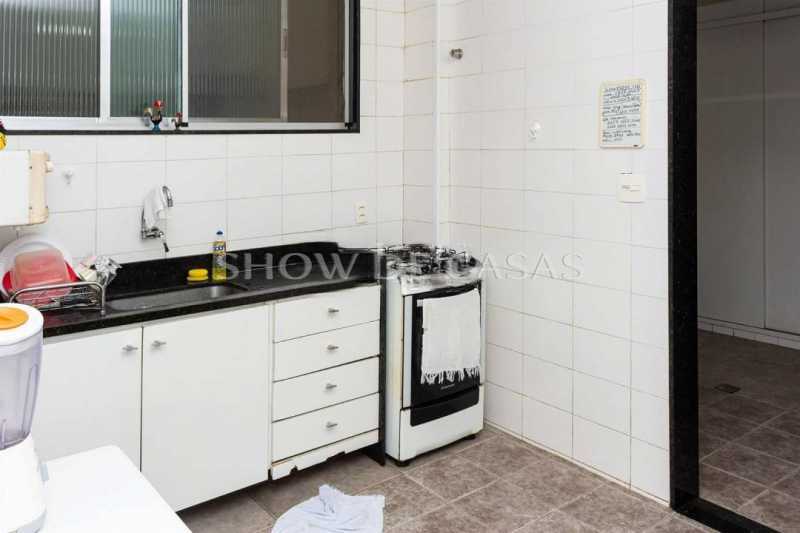 Apartamento à venda com 3 quartos, 167m² - Foto 17