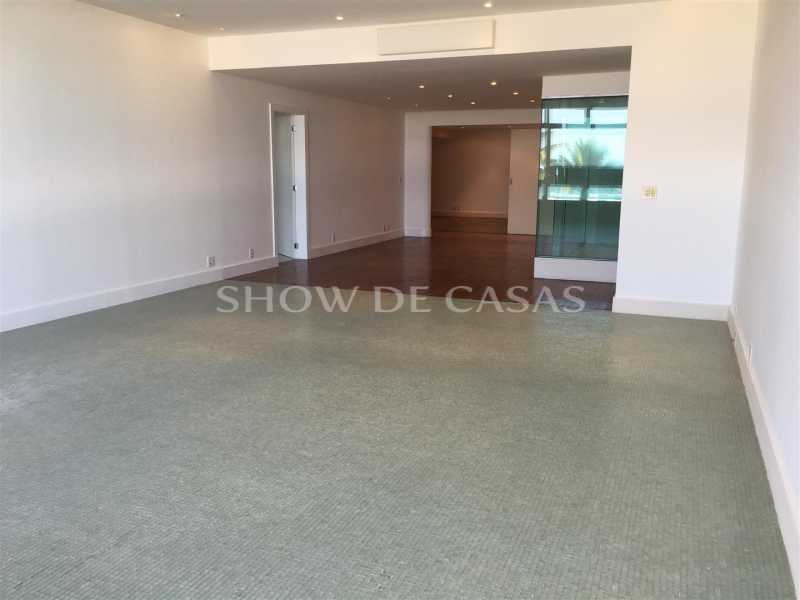 Apartamento à venda com 3 quartos, 200m² - Foto 12