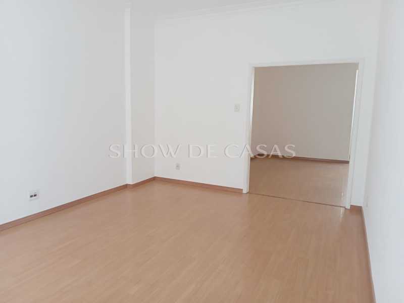 Apartamento à venda com 3 quartos, 150m² - Foto 5