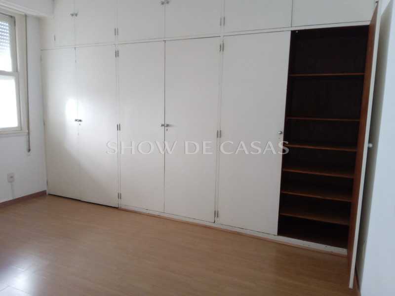 Apartamento à venda com 3 quartos, 150m² - Foto 4