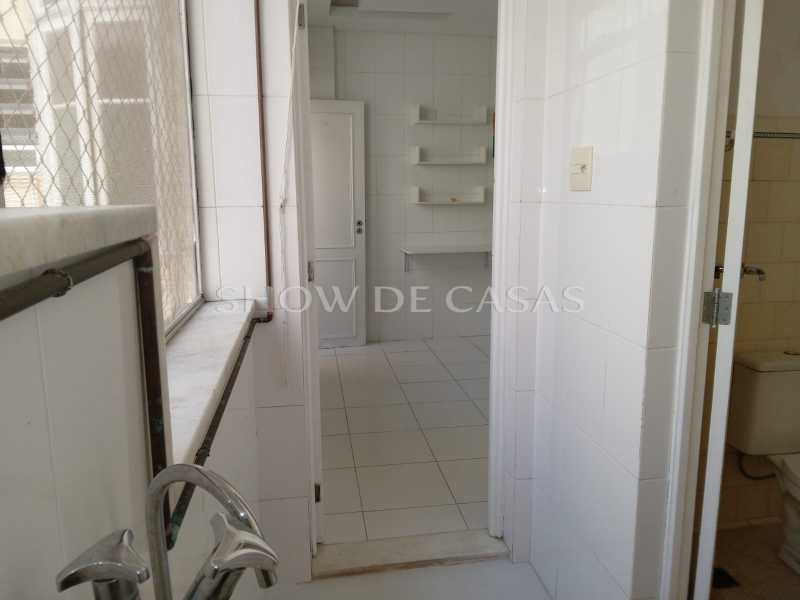 Apartamento à venda com 3 quartos, 150m² - Foto 17