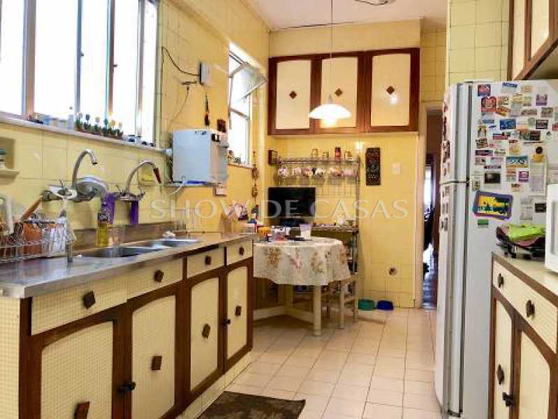 Apartamento à venda com 3 quartos, 158m² - Foto 12