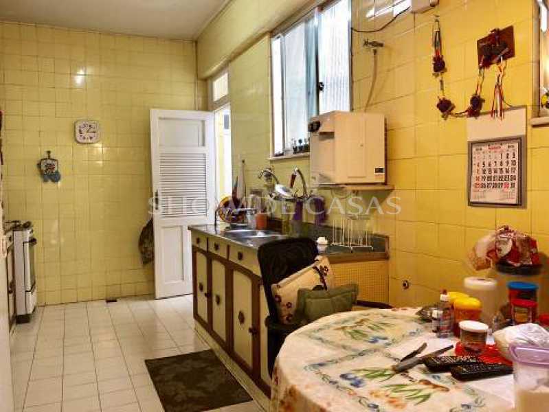 Apartamento à venda com 3 quartos, 158m² - Foto 13