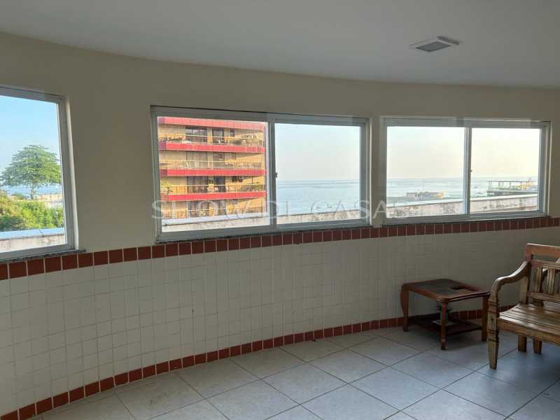 Apartamento à venda com 2 quartos, 70m² - Foto 18