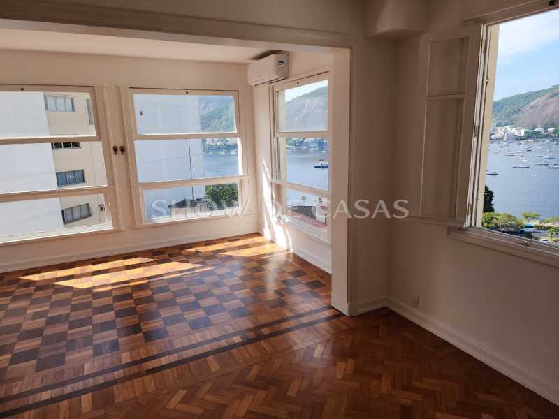 Apartamento à venda com 3 quartos, 190m² - Foto 5