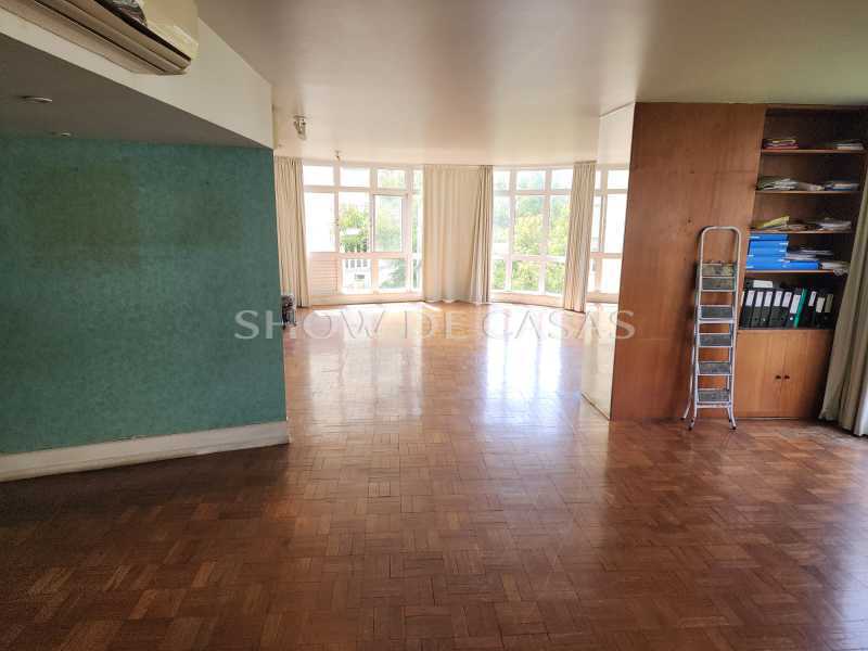 Apartamento à venda com 4 quartos, 230m² - Foto 3