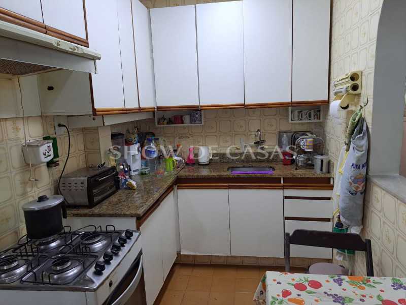 Apartamento à venda com 3 quartos, 120m² - Foto 17