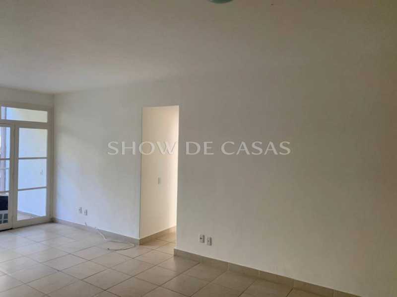 Apartamento à venda com 3 quartos, 133m² - Foto 3