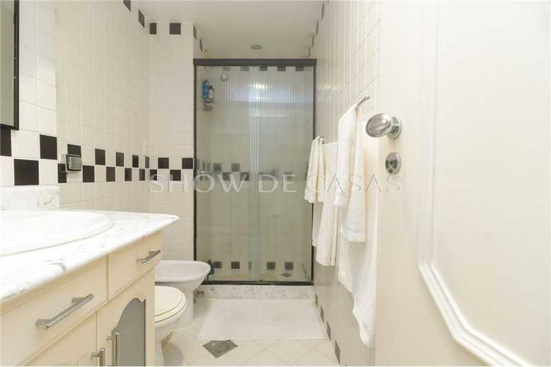 Apartamento à venda com 4 quartos, 170m² - Foto 15