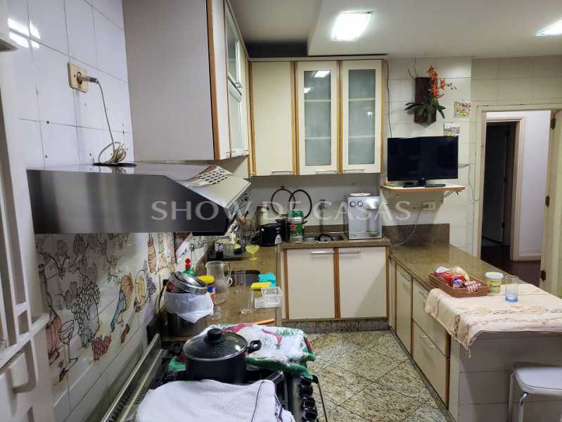 Apartamento à venda com 5 quartos, 300m² - Foto 13