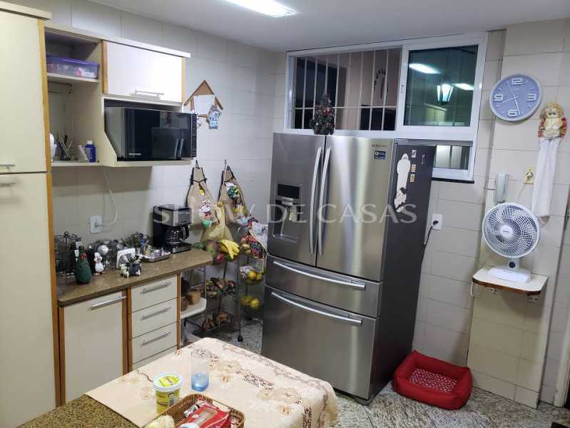 Apartamento à venda com 5 quartos, 300m² - Foto 14