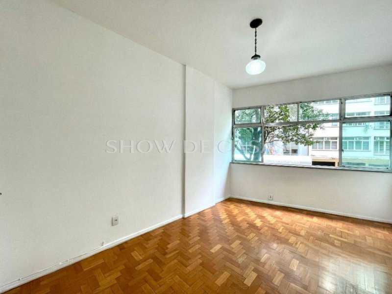 Apartamento à venda com 3 quartos, 150m² - Foto 7