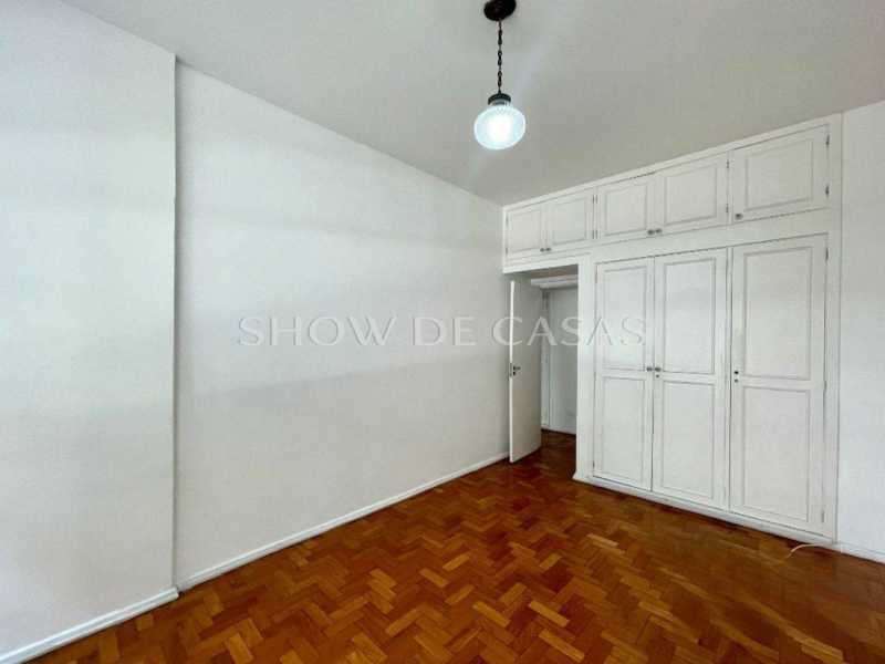 Apartamento à venda com 3 quartos, 150m² - Foto 9