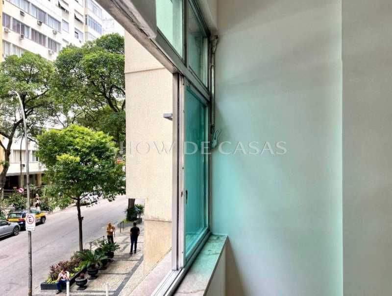 Apartamento à venda com 3 quartos, 150m² - Foto 8