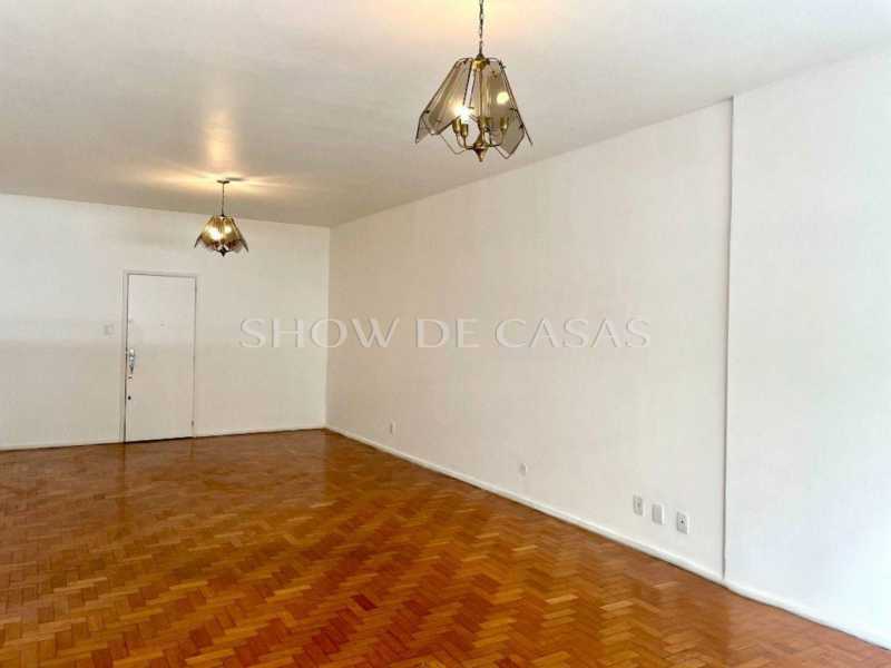 Apartamento à venda com 3 quartos, 150m² - Foto 4