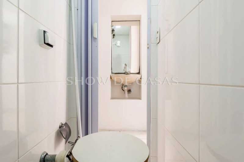 Apartamento à venda com 4 quartos, 200m² - Foto 26