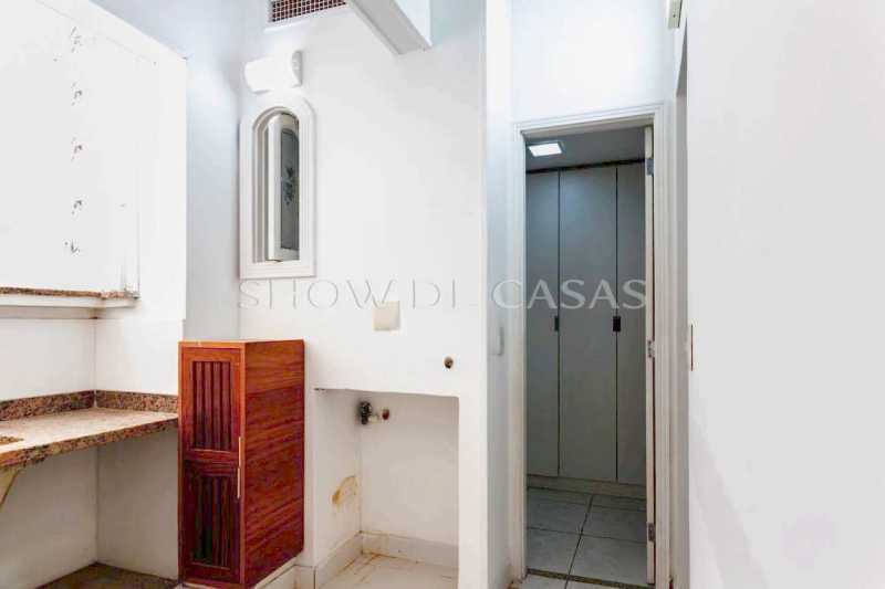 Apartamento à venda com 4 quartos, 200m² - Foto 23