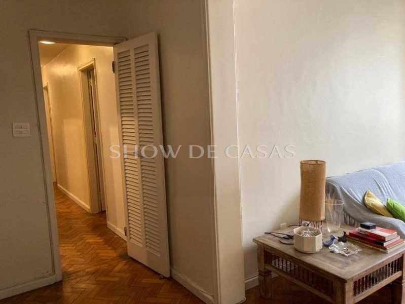 Apartamento à venda com 3 quartos, 130m² - Foto 8