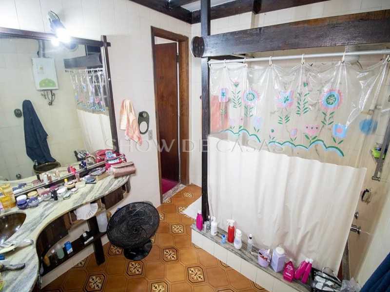 Apartamento à venda com 3 quartos, 140m² - Foto 19