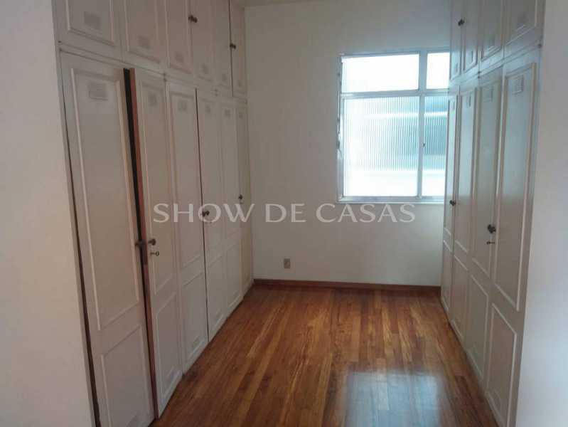 Apartamento à venda com 3 quartos, 210m² - Foto 11