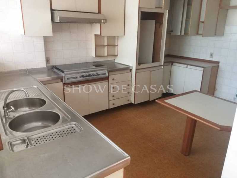 Apartamento à venda com 3 quartos, 210m² - Foto 20