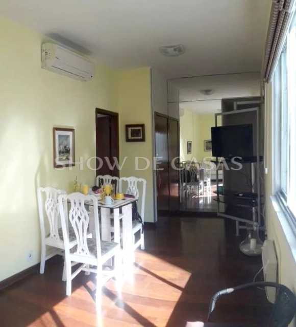 Apartamento à venda com 2 quartos, 85m² - Foto 4