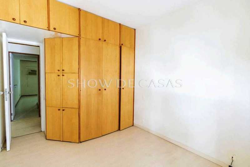 Apartamento à venda com 3 quartos - Foto 12