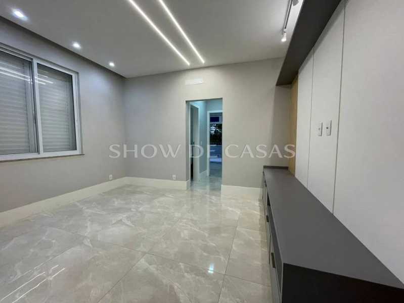 Apartamento à venda com 2 quartos, 78m² - Foto 8