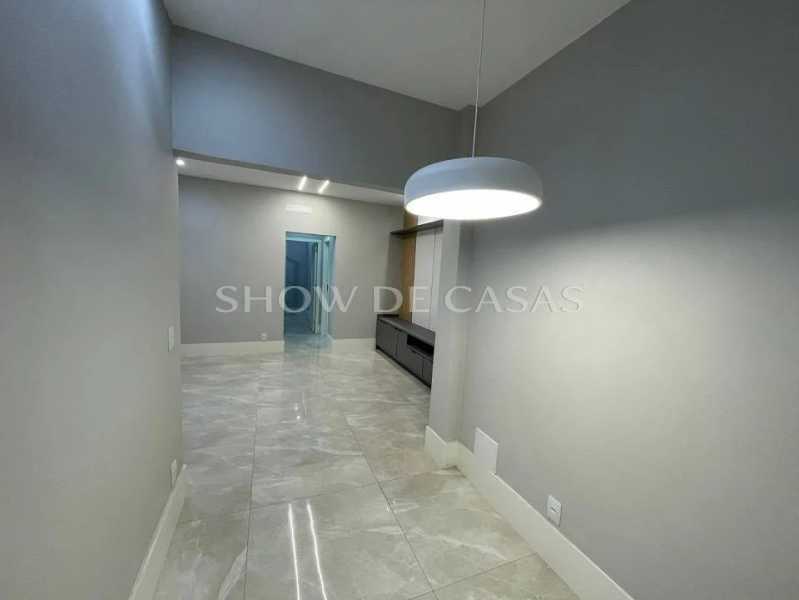 Apartamento à venda com 2 quartos, 78m² - Foto 15