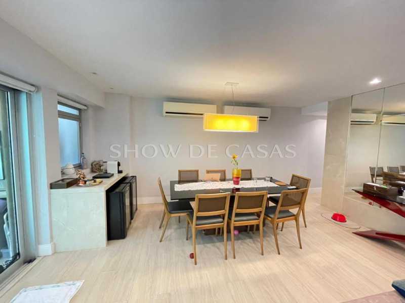 Apartamento à venda com 3 quartos, 180m² - Foto 11