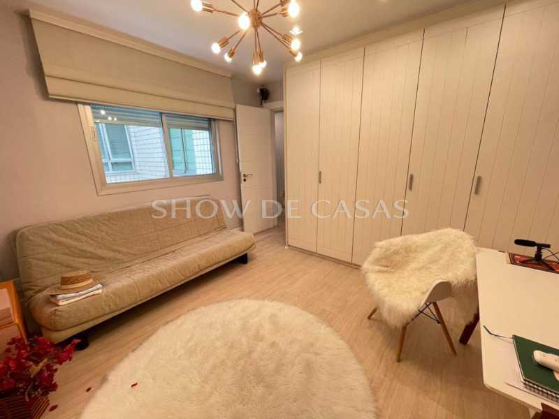 Apartamento à venda com 3 quartos, 180m² - Foto 20