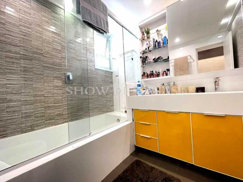 Apartamento à venda com 3 quartos, 180m² - Foto 28