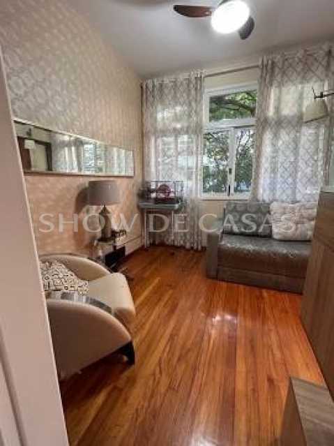 Apartamento à venda com 3 quartos, 135m² - Foto 5