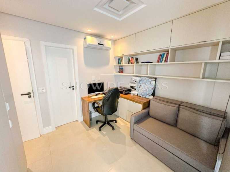 Apartamento à venda com 2 quartos, 78m² - Foto 18