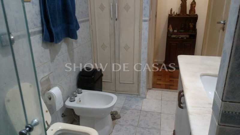 Apartamento à venda com 4 quartos, 160m² - Foto 4