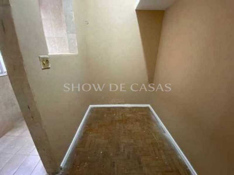 Apartamento à venda com 2 quartos, 70m² - Foto 15